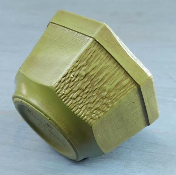 Vintage Floraline Avacodo Planter - Picture 4 of 6